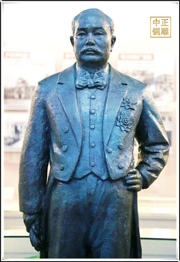 加工詹天佑雕塑.jpg 加工詹天佑雕塑.jpg