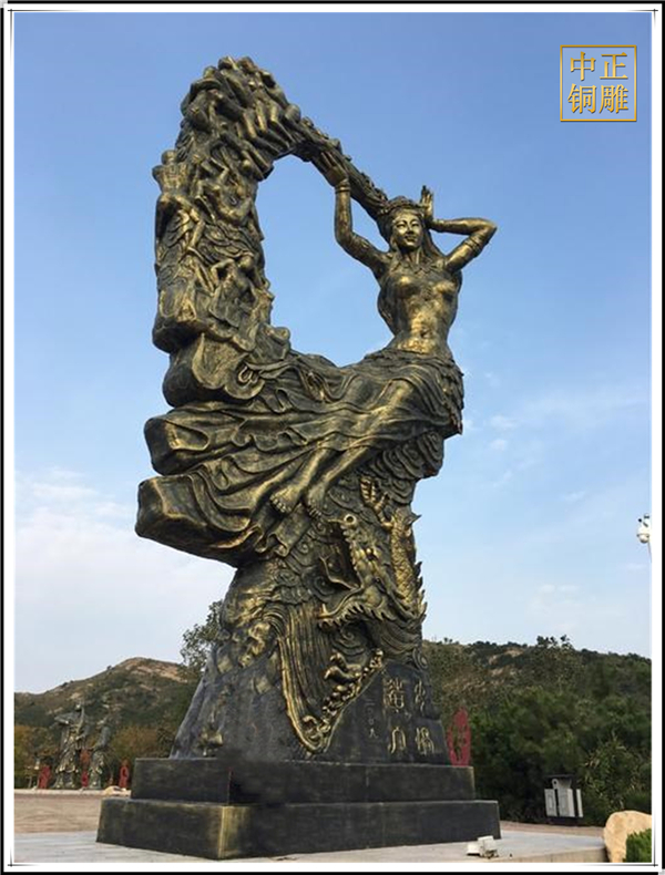 旅游景點(diǎn)女媧銅像.jpg 旅游景點(diǎn)女媧銅像.jpg