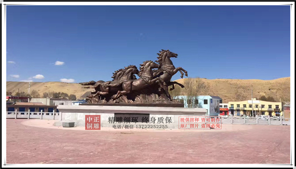 黃銅馬踏飛燕價(jià)格.jpg 黃銅馬踏飛燕價(jià)格.jpg