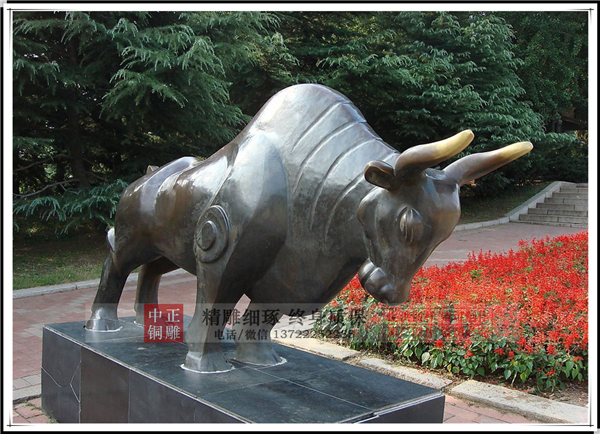 公園銅牛雕塑.jpg 公園銅牛雕塑.jpg