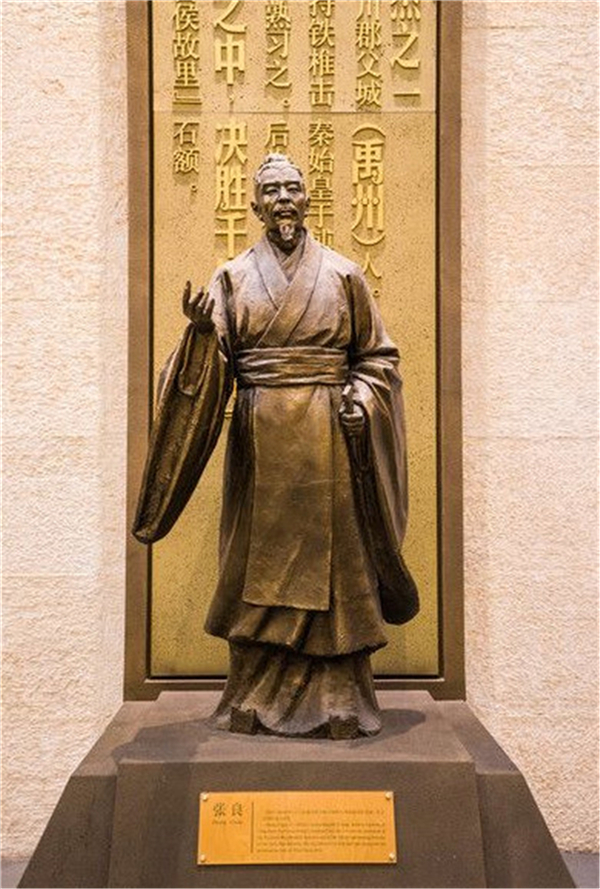 張良銅雕塑.jpg 張良銅雕塑.jpg