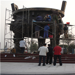 安裝廣場銅寶鼎 安裝廣場銅寶鼎