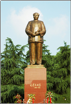鑄銅關(guān)公 室外大型毛主席人物雕塑
