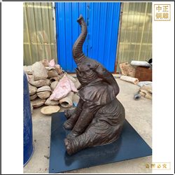 坐著仰天銅大象鑄造 坐著仰天銅大象鑄造