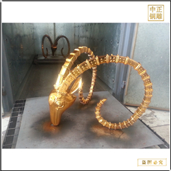 貼金山羊頭雕塑 貼金山羊頭雕塑