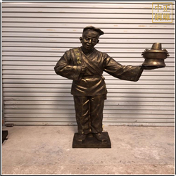 門口迎賓人物銅雕塑鑄造 門口迎賓人物銅雕塑鑄造