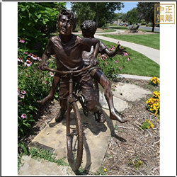 騎車子帶人景觀人物雕塑 騎車子帶人景觀人物雕塑