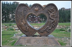 同心鎖雕塑價(jià)格|園林同心鎖雕塑 同心鎖雕塑價(jià)格|園林同心鎖雕塑