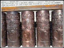 轉(zhuǎn)經(jīng)筒雕塑制作|加工轉(zhuǎn)經(jīng)筒雕塑 轉(zhuǎn)經(jīng)筒雕塑制作|加工轉(zhuǎn)經(jīng)筒雕塑