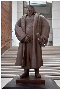 忽必烈銅像 忽必烈銅像