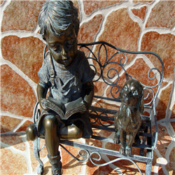 廣場小孩銅雕 廣場小孩銅雕