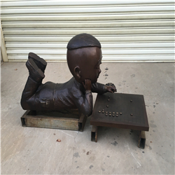 人物雕塑生產(chǎn)廠家 人物雕塑生產(chǎn)廠家